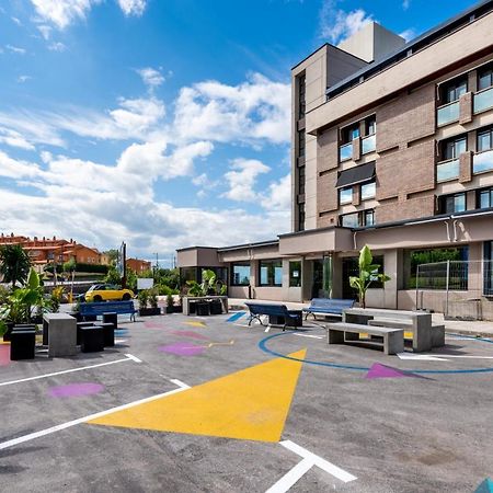 Residencia Universitaria Micampus Oviedo La Gruta ภายนอก รูปภาพ